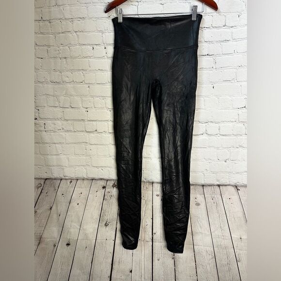 Spanx Faux Leather Leggings Large - Picture 2 of 9